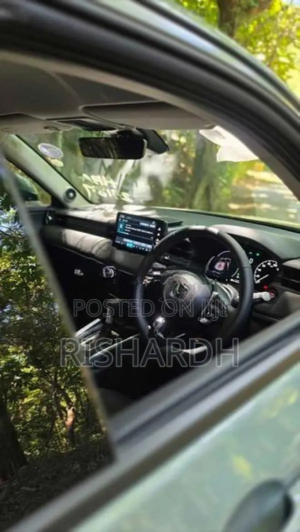 Honda Vezel Z Premium 2026