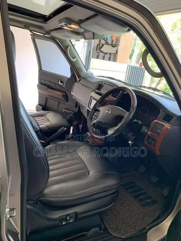 Nissan Patrol Y61 GRX 2008