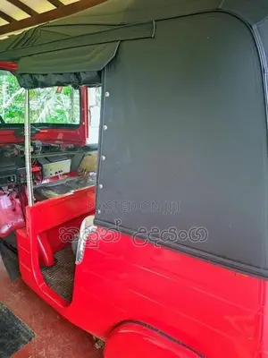 Bajaj RE Three Wheeler 2012