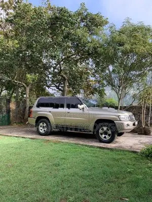 Nissan Patrol Y61 GRX 2008