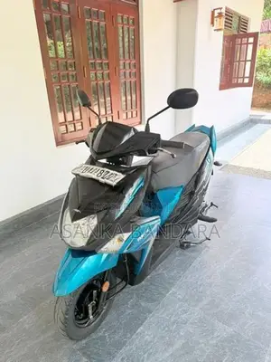 Yamaha RayZR 2017