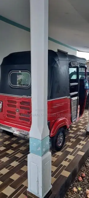 Bajaj RE 2020