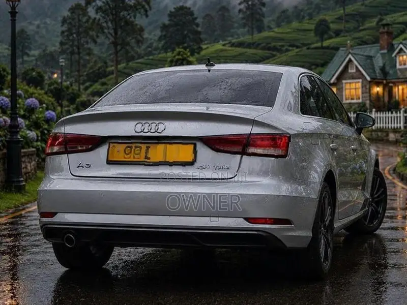 Audi A3 TFSI30 S Line SEDAN 2019