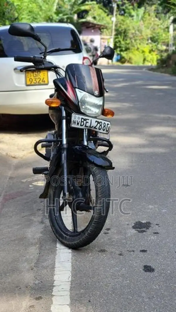 Bajaj Platina 100 2016