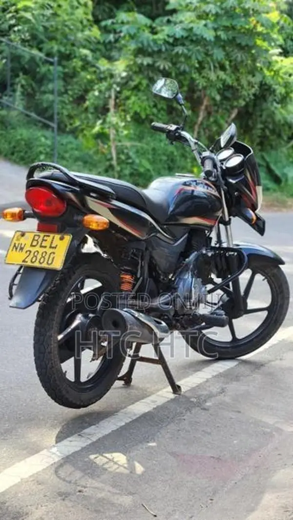 Bajaj Platina 100 2016
