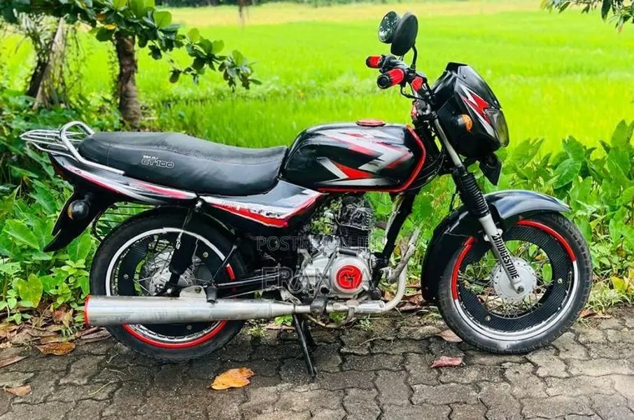 Bajaj CT100 Black Red 2012