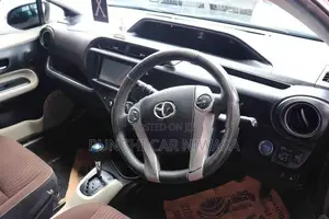 Toyota Aqua 2014