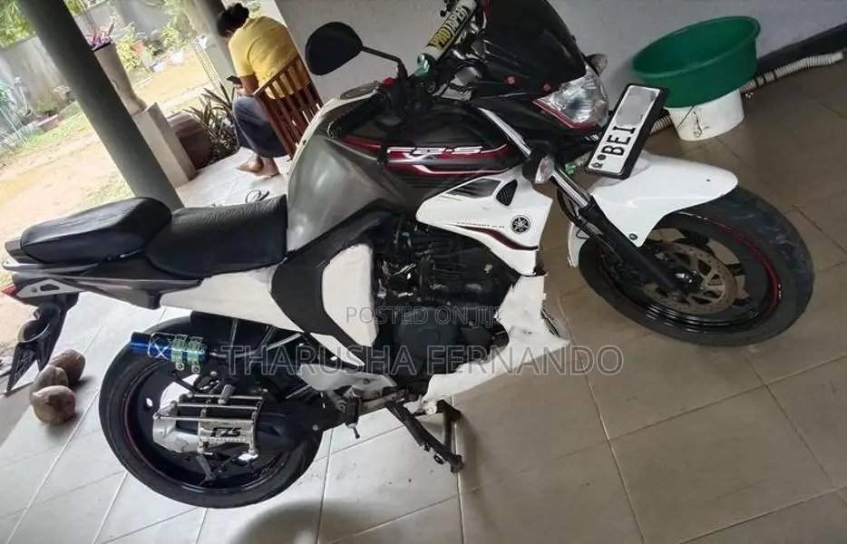 Yamaha FZs V2 BEI 2016