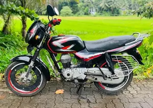 Bajaj CT100 Black Red 2012