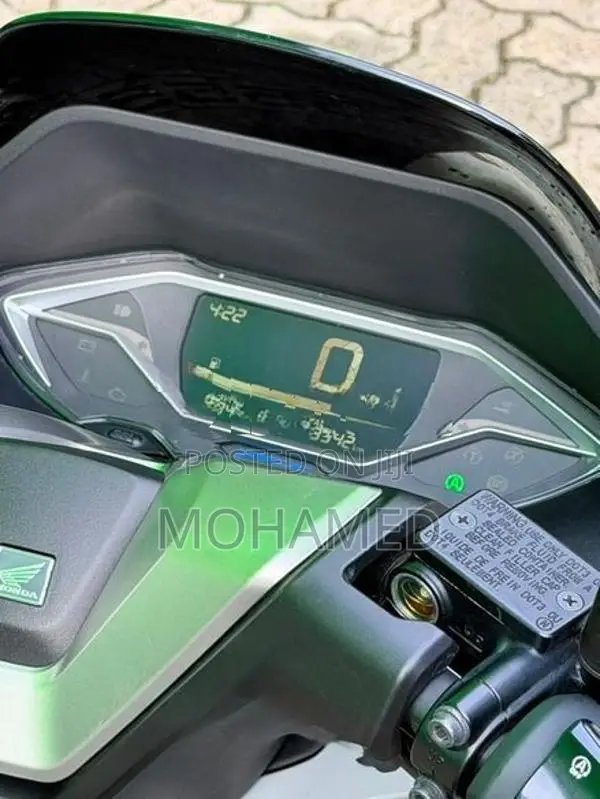 Honda PCX160 2025