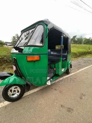 Bajaj RE 2006