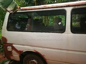 Nissan Caravan 1983