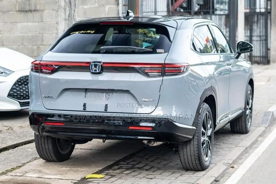 Honda Vezel Z Play 2024