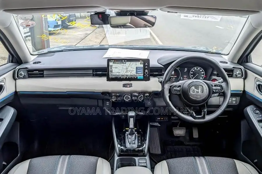 Honda Vezel Z Play 2024