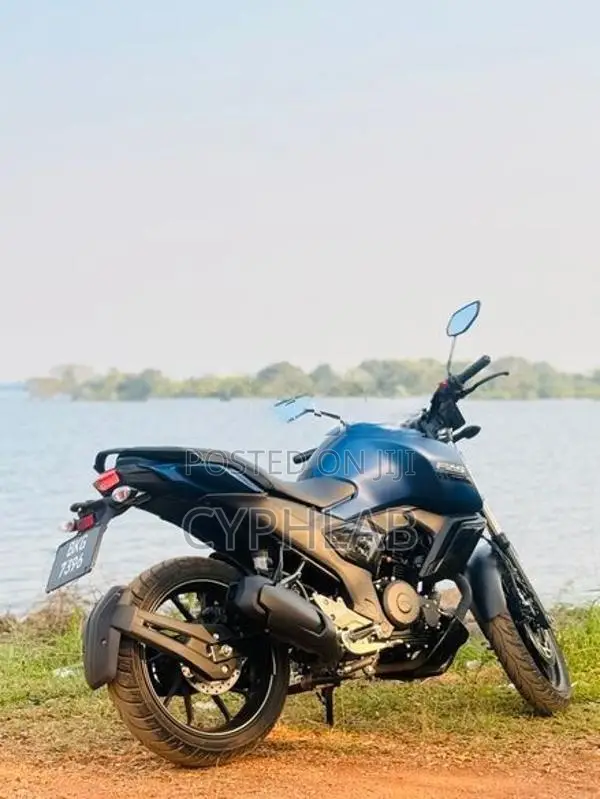 Yamaha Fzs V4 2025