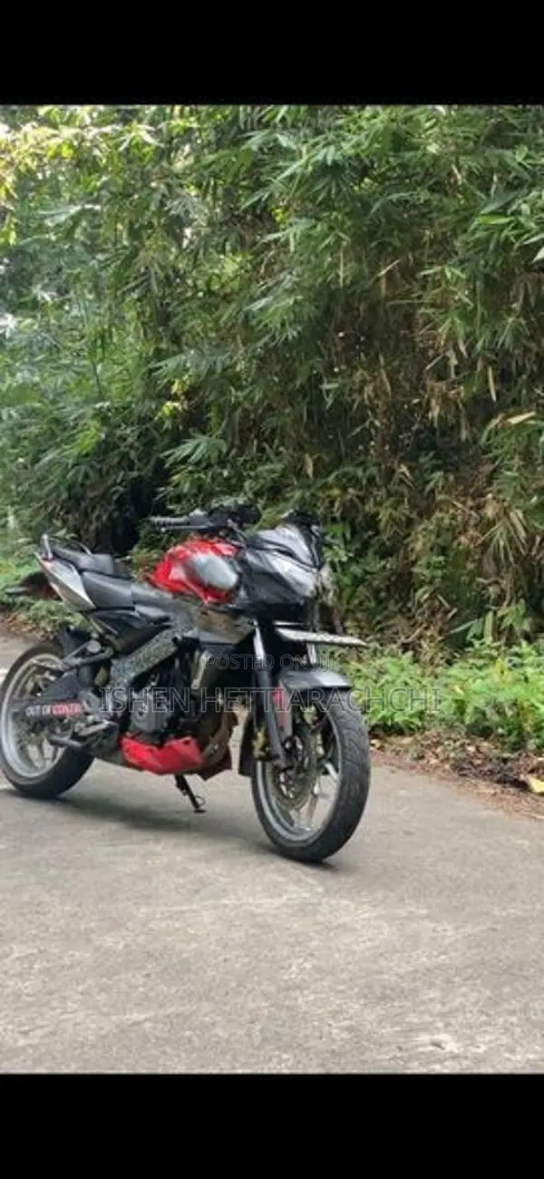 Bajaj Pulsar NS200 Bs4 2018