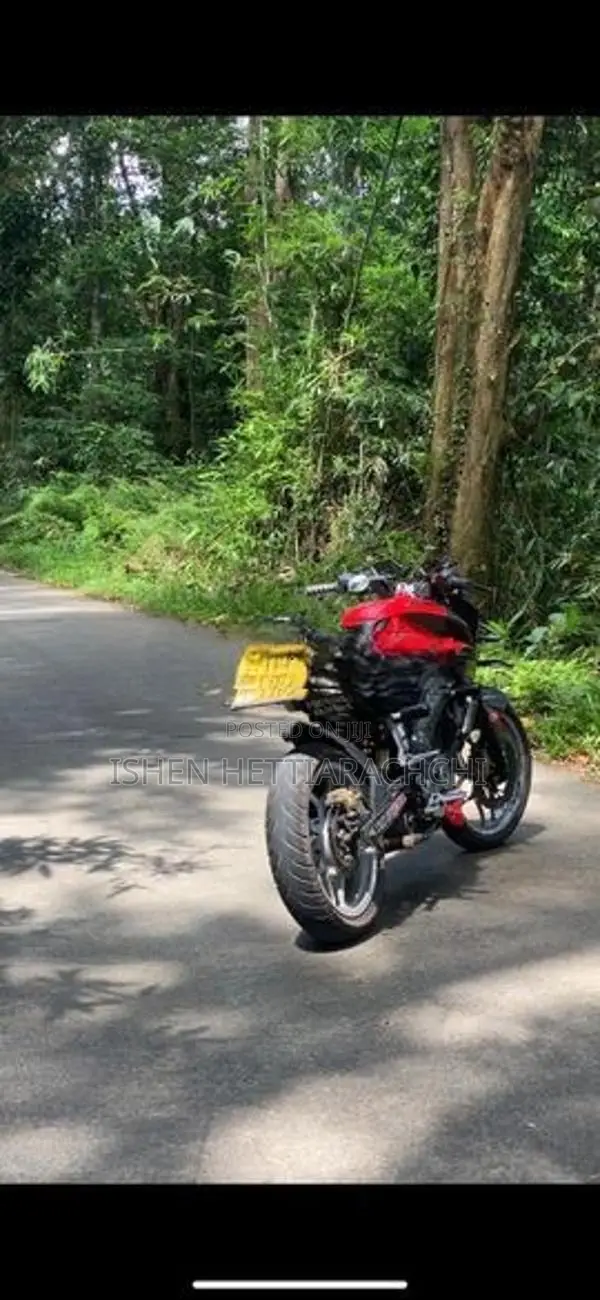 Bajaj Pulsar NS200 Bs4 2018