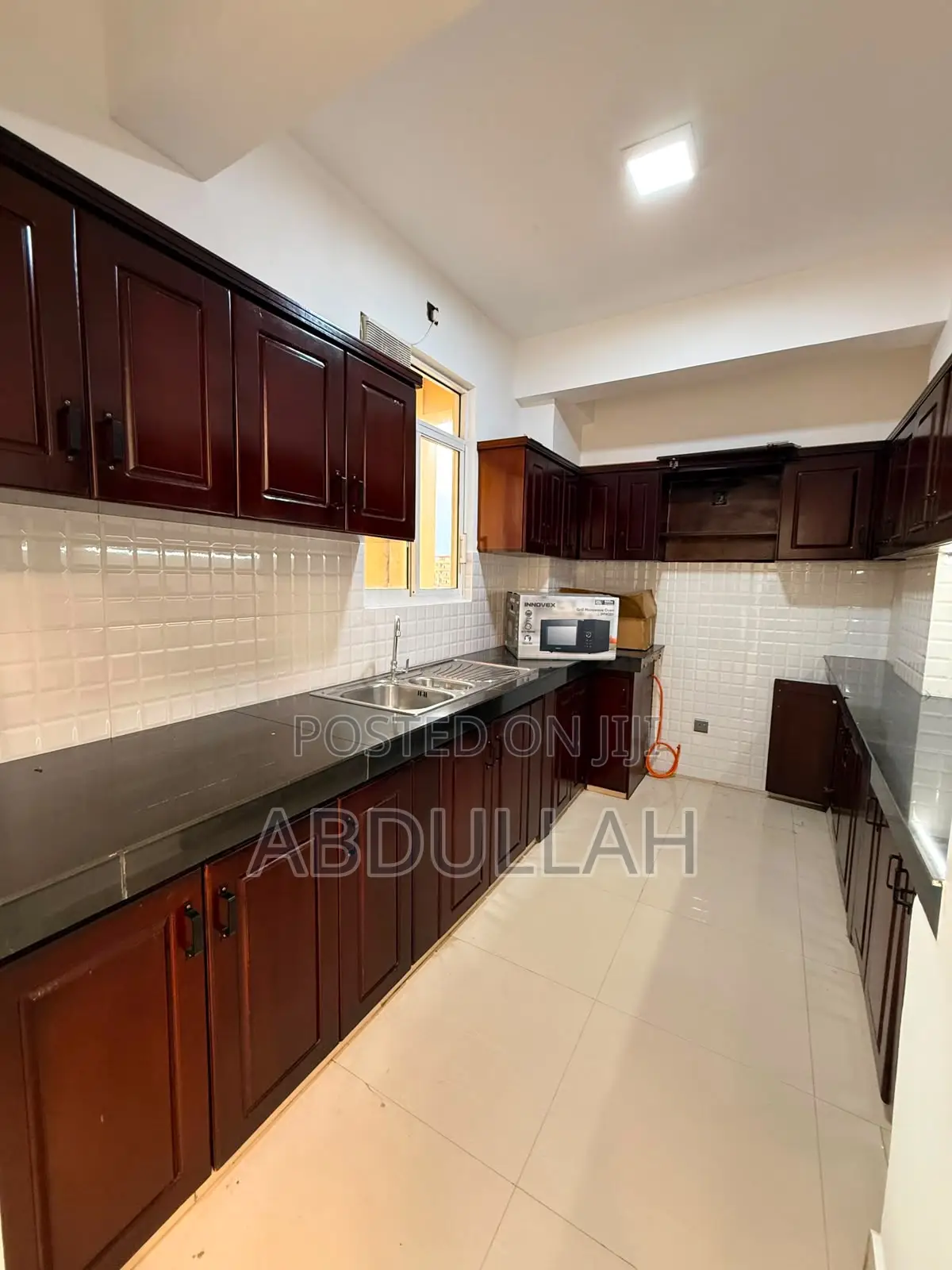 Furnished 4bdrm Apartment in Wellawatte for rent