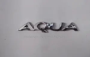 Toyota Aqua Nhp10 Badge