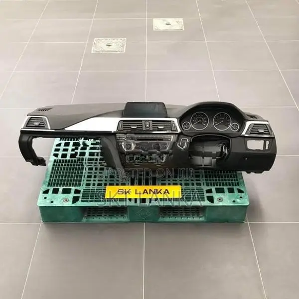BMW 318i 2016 Dashboard Airbags Complete