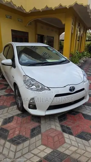 Toyota Aqua CAO 2012