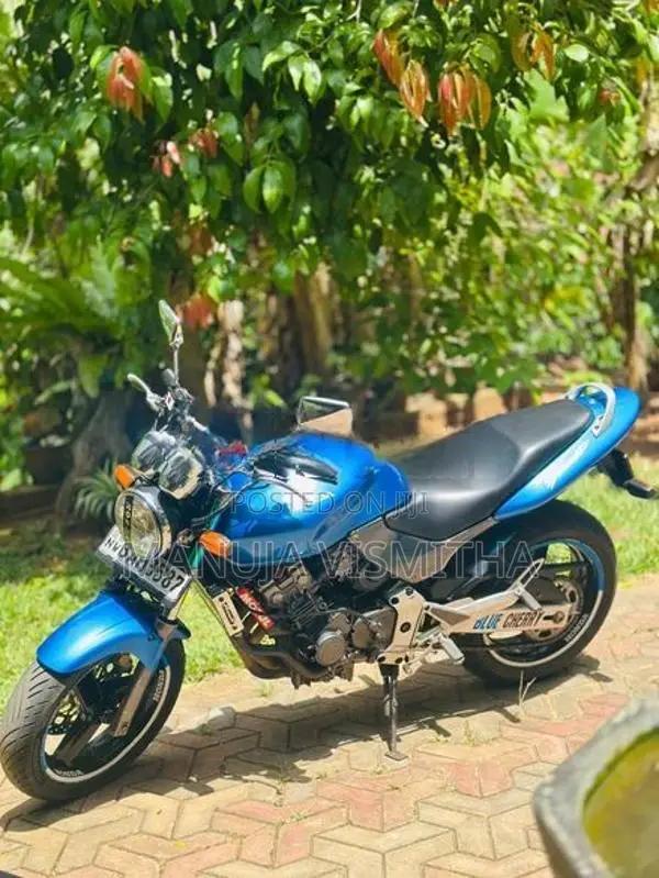 Honda CB Hornet 2014
