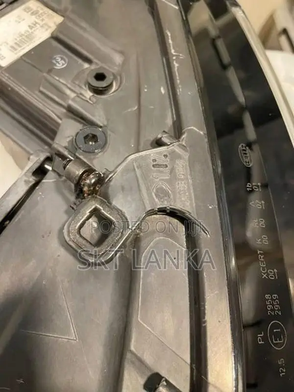 Audi A8 2013 4H Matrix LED Passenger Headlight