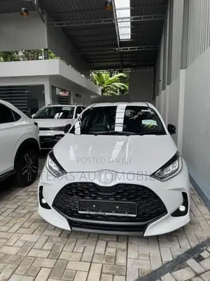 Toyota Yaris G-GRADE LED 4WAY BSM 2026