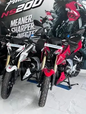 Bajaj Pulsar N160 Premium 2026