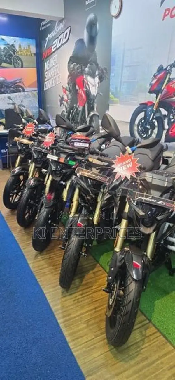 Bajaj Pulsar N160 Premium 2026