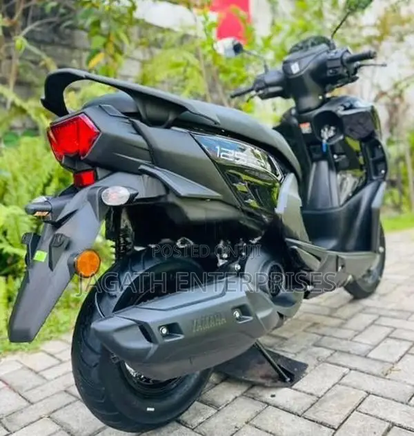 Yamaha Ray ZR 125 Hybrid 2026