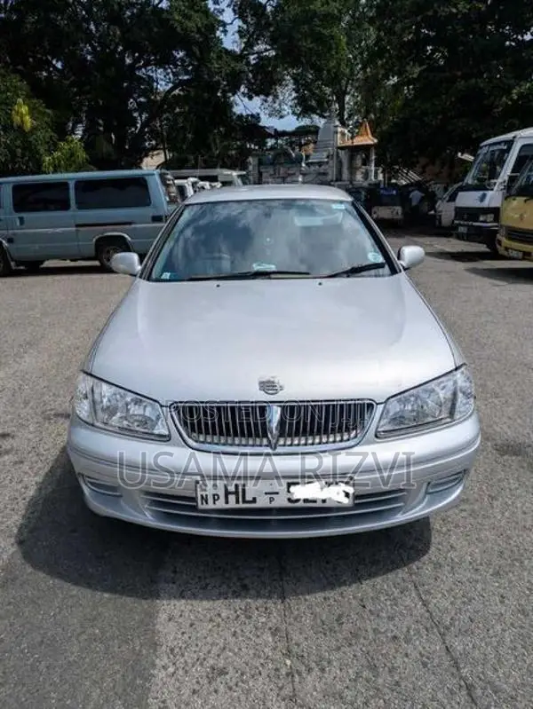 Nissan Sunny N16 2000