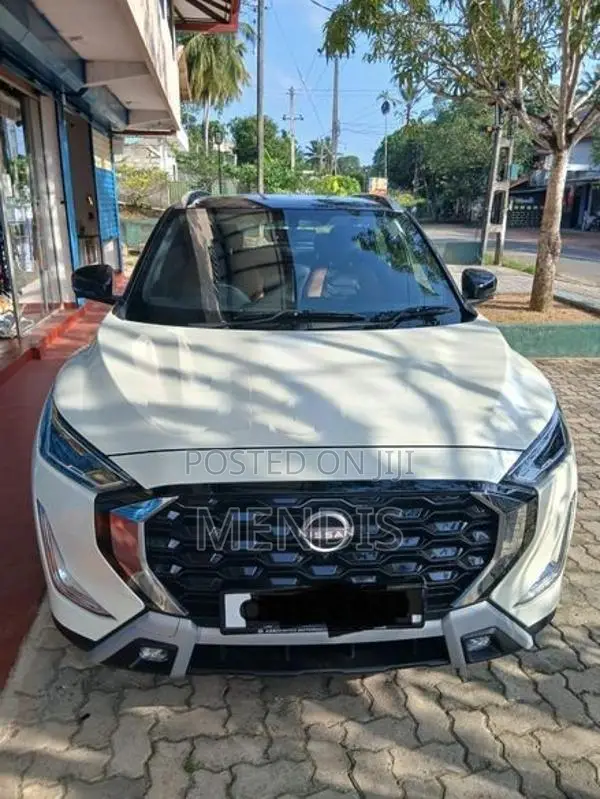 Nissan Magnite Tekna Plus 2025