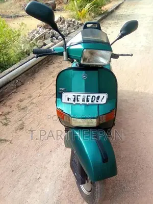 Vespa SXL 150 2002