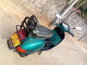 Vespa SXL 150 2002