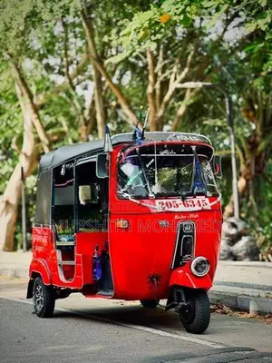 Bajaj RE 1998
