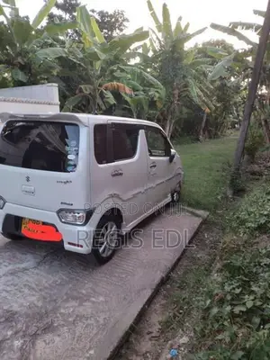 Suzuki Wagon R Stingray 2018