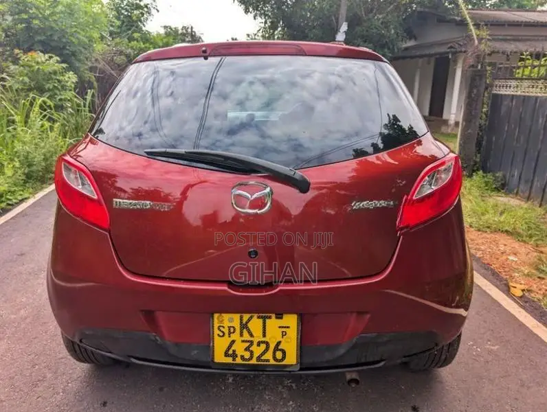 Mazda Demio 2012
