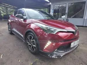 Toyota CHR NGX 10 2018