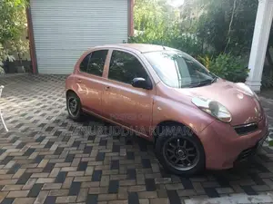 Nissan March 2010