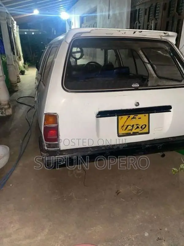 Mazda 3 1988