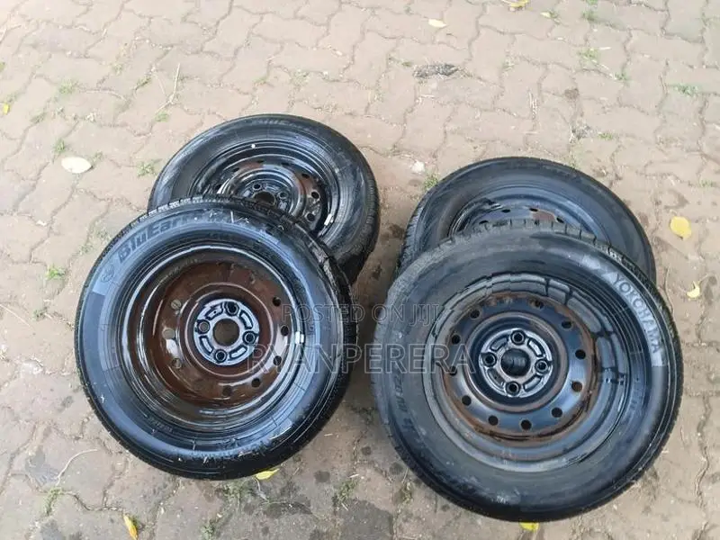 145 / 80R13 Tyres with Rim Japanese Alto