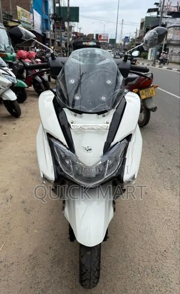 Suzuki Burgman 2026
