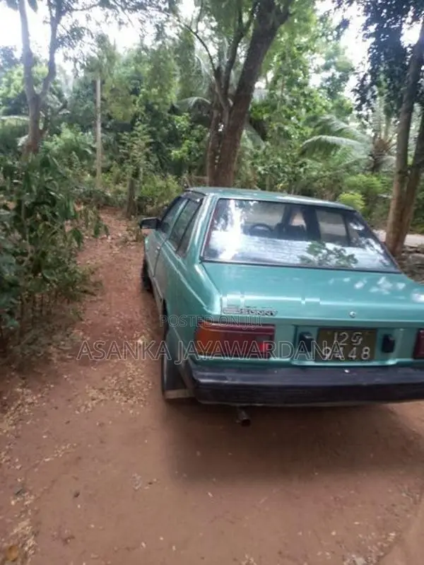 Nissan B11 1983