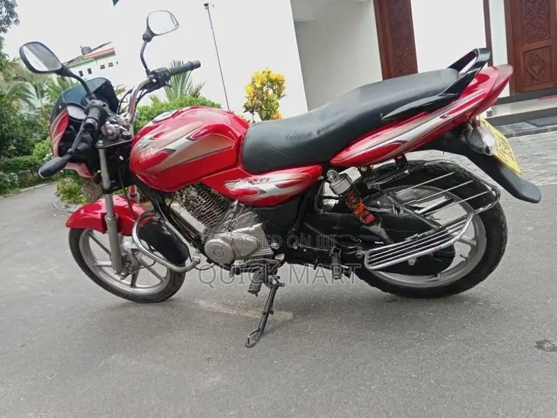 Bajaj Discover 125 2007