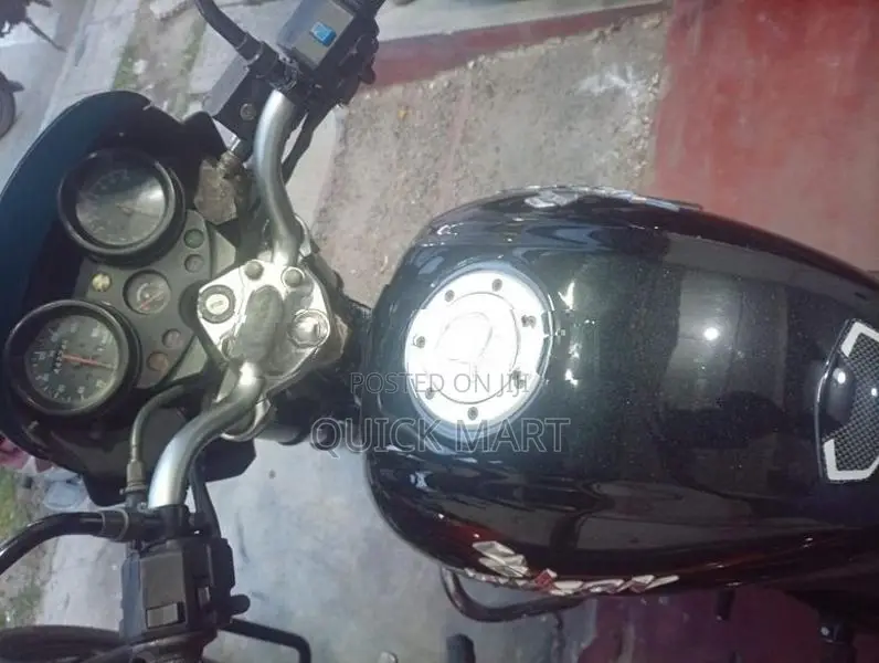 Bajaj Pulsar 150 2007