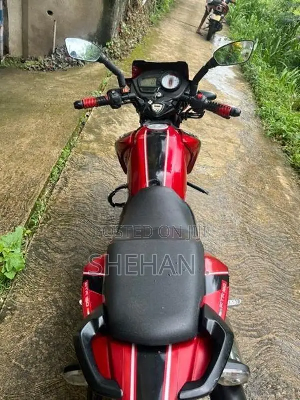 TVS Apache RTR 160 2020