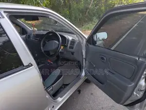 Suzuki Alto LXi 2004