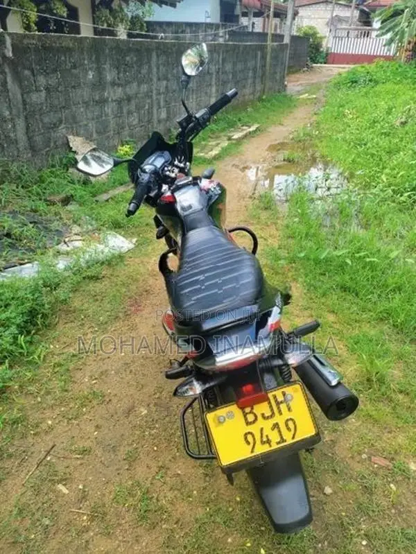 Bajaj Discover 125 2024