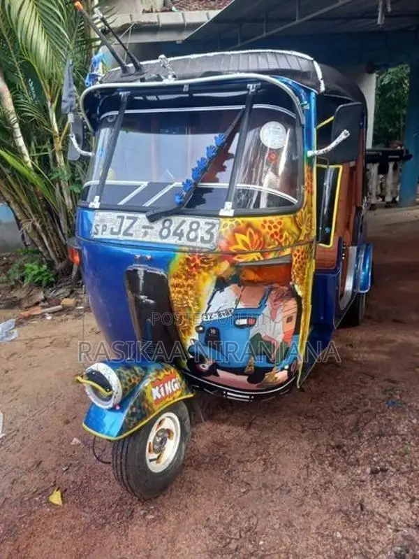 Bajaj RE 2 Stroke 2005